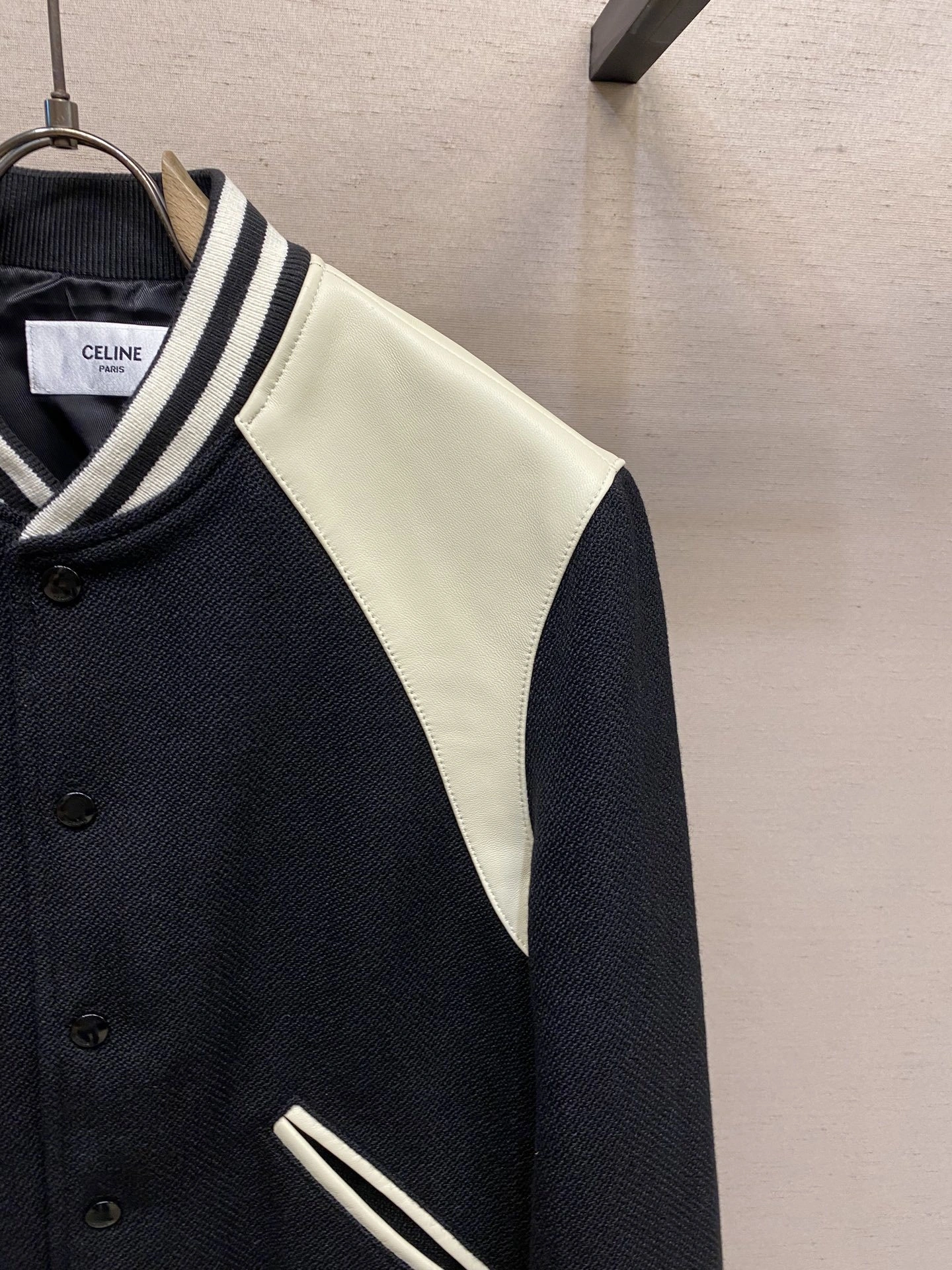 wg.luxury-- 358i95 sheepskin wool item: E-F443J1602H